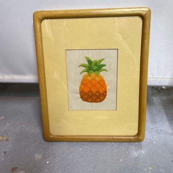 Beautiful Cross Stitch Pineapple 1990 Welcome Professionally Picture Framed - Picture 6 of 10
